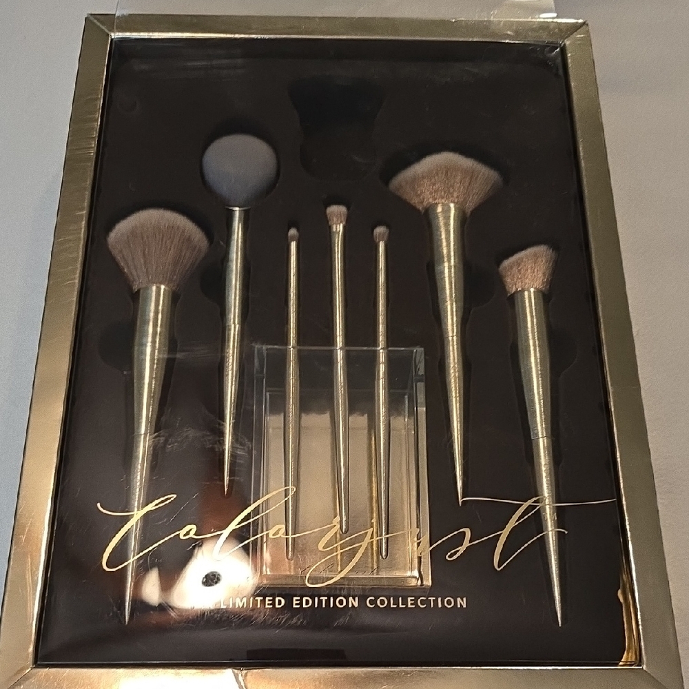 Gold Makeup Brush Set
